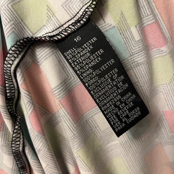 SCARLETT SASSY BLACK PINK & MULTICOLOR GEOMETRIC DESIGN SLEEVELESS MAXI DRESS - Picture 7 of 8